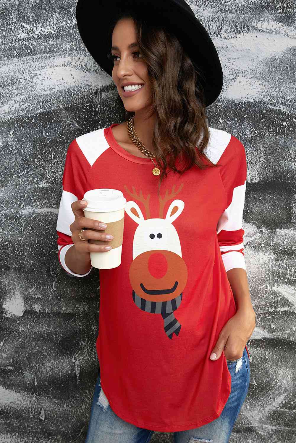 Reindeer Christmas Graphic Raglan Sleeve T-Shirt