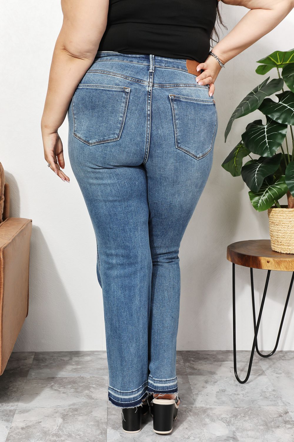 Judy Blue Full Size High Waist Jeans/Pants with Pockets